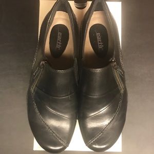 🌍Women’s Earth Shoes Size 7.5🌍